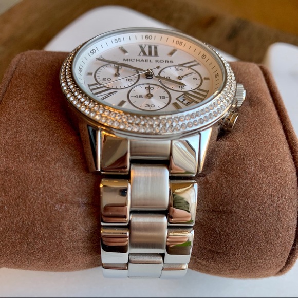 Michael Kors Watch - Silver - Picture 4 of 4